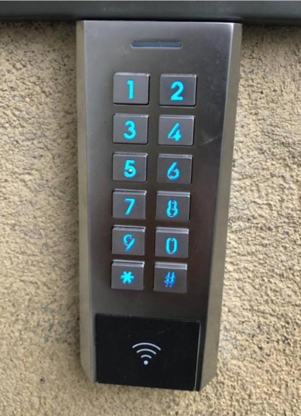 Logement à Brive proche du centre-ville et de la gare avec Netflix internet fibre et Stationnement gratuit Brive-la-Gaillarde Exterior foto